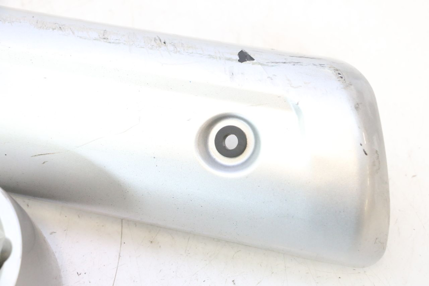 photo de EXHAUST COVER SUZUKI BURGMAN 125 (2007 - 2014) - High-resolution close-up