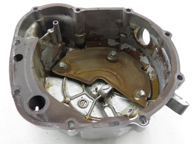 photo de CLUTCH COVER KAWASAKI ZEPHYR 550 (1991 - 1998) - Zoom on usage condition
