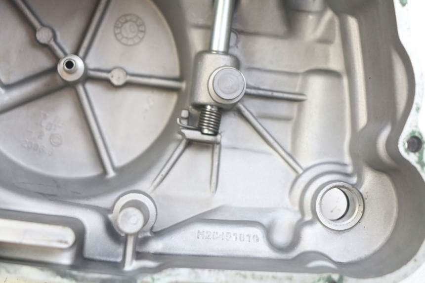 photo de CLUTCH COVER YCF PILOT 125 - Zoom on usage condition