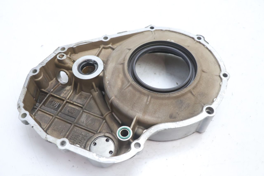 photo de CLUTCH COVER DUCATI SS IE DS CARENEE 1000 (2002 - 2006) - Fixing points details