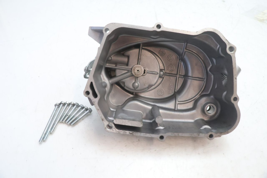 photo de CLUTCH COVER YAMASAKI STREET 50 (2013 - 2018) - Technical close-up