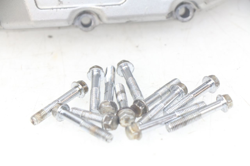 photo de CLUTCH COVER SUZUKI XF FREEWIND 650 (1997 - 2003) - Additional view of the item