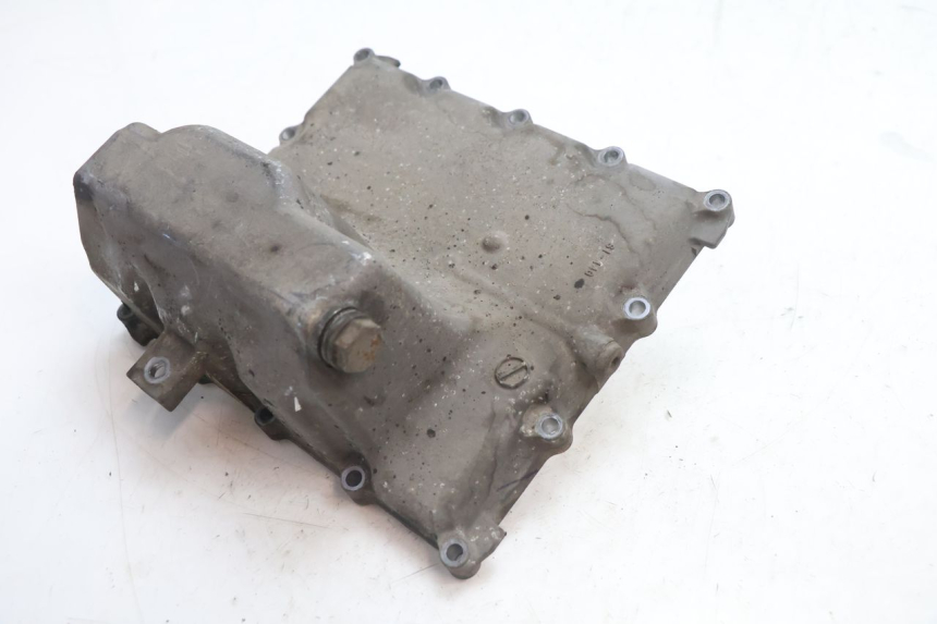 photo de ENGINE OIL COVER SUZUKI GSR 600 (2005 - 2012) - Technical close-up