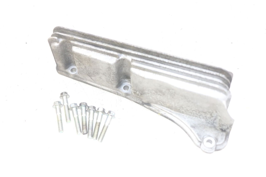 photo de OIL PAN PIAGGIO VESPA GTS IGET ABS 125 (2017 - 2023) - Alternative perspective