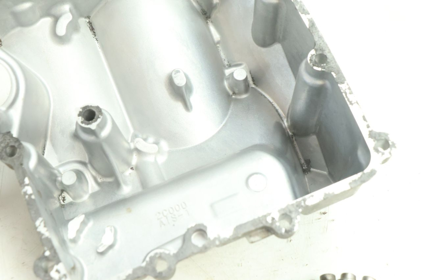 photo de ENGINE OIL COVER YAMAHA YZF R6 600 (2008 - 2009) - Zoom on usage condition