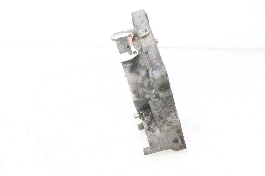 photo de RIGHT ENGINE CRANKCASE HONDA FES PANTHEON 2T 125 (1998 - 2002) - Alternative perspective