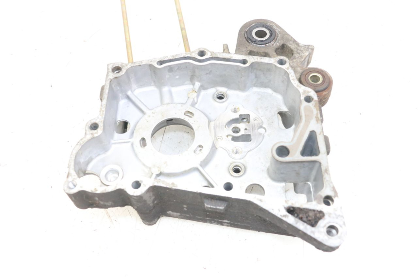 photo de RIGHT ENGINE CRANKCASE SYM FIDDLE 2 50 (2008 - 2013) - Surface and material condition