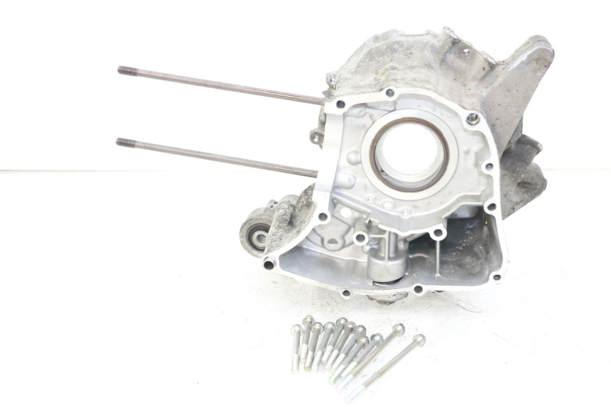 photo de RIGHT ENGINE CRANKCASE MBK MW TRYPTIK 125 (2014 - 2016) - Alternative perspective