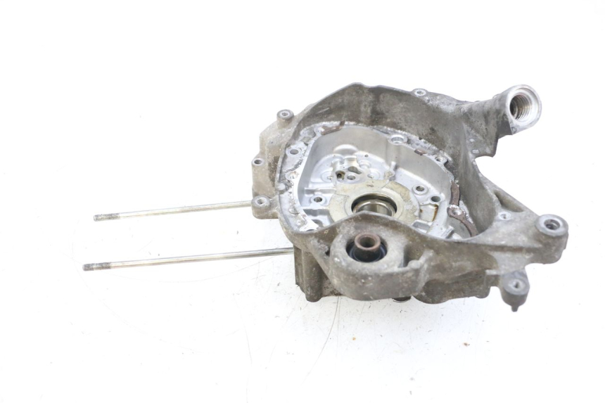 photo de RIGHT ENGINE CRANKCASE YAMAHA NEOS NEO'S 4T 50 (2008 - 2016) - Surface and material condition
