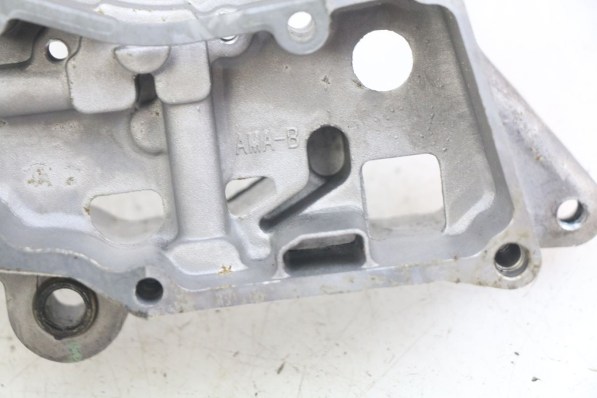 photo de RIGHT ENGINE CRANKCASE SYM ORBIT III 3 4T 50 (2021 - 2025) - Zoom on usage condition