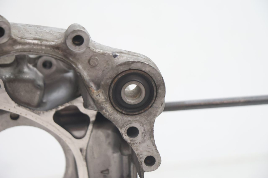 photo de RIGHT ENGINE CRANKCASE HONDA PCX (JF28) 125 (2009 - 2011) - Alternative perspective