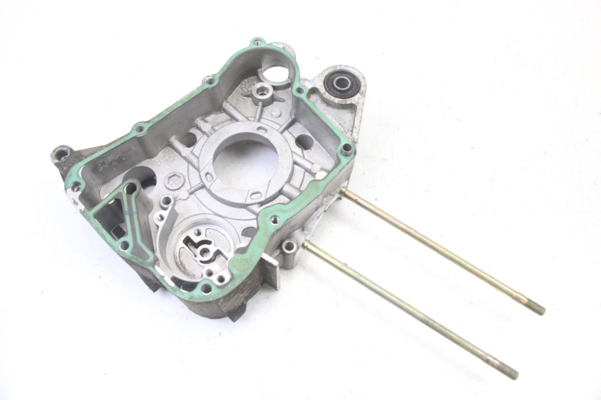 photo de RIGHT ENGINE CRANKCASE PEUGEOT VIVACITY 125 (2010 - 2017) - Component detail