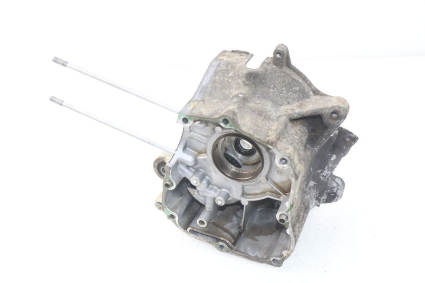 photo de RIGHT ENGINE CRANKCASE HONDA SCV LEAD 100 (2003 - 2007) - Component detail
