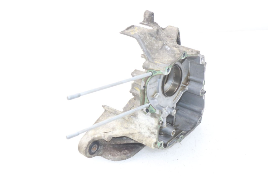 photo de RIGHT ENGINE CRANKCASE HONDA SCV LEAD 100 (2003 - 2007) - Zoom on usage condition