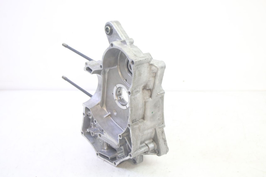 photo de RIGHT ENGINE CRANKCASE YAMAHA TRICITY 300 (2020 - 2024) - Product overview