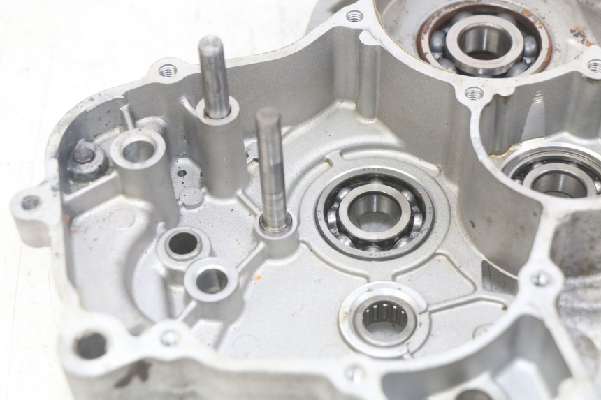 photo de RIGHT ENGINE COVER PEUGEOT XP6 50 (2006 - 2011) - Product overview