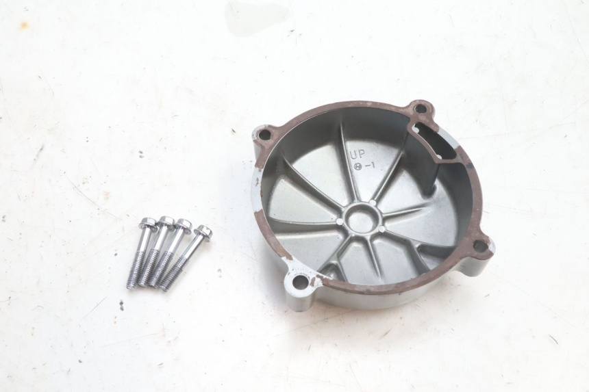 photo de RIGHT ENGINE CRANKCASE KAWASAKI ZZR 600 (1995 - 2004) - Technical close-up
