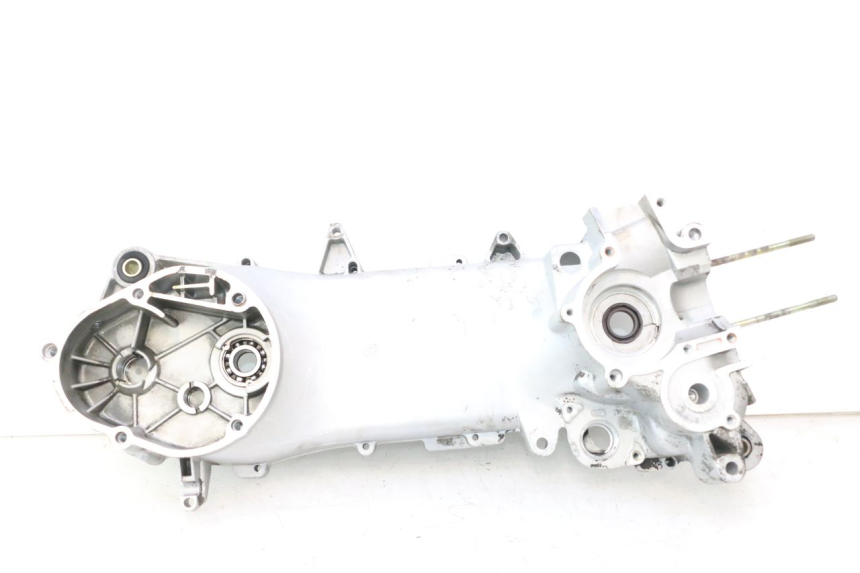 photo de LEFT ENGINE CRANKCASE PIAGGIO FLY 2T 50 (2004 - 2017) - Component detail