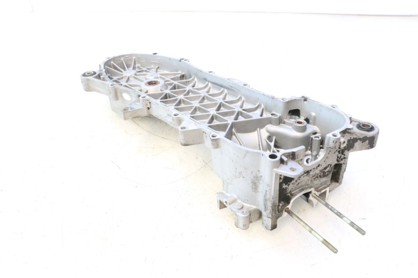 photo de LEFT ENGINE CRANKCASE PIAGGIO FLY 2T 50 (2004 - 2017) - Product overview
