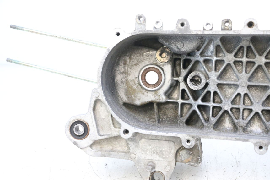 photo de LEFT ENGINE CRANKCASE SYM JET 14 4T 50 (2018 - 2022) - Component zoom
