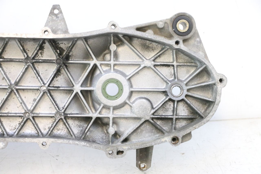 photo de LEFT ENGINE CRANKCASE PIAGGIO LIBERTY 50 (1998 - 2003) - Additional view of the item