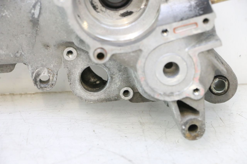 photo de LEFT ENGINE CRANKCASE PIAGGIO LIBERTY 50 (1998 - 2003) - High-resolution close-up