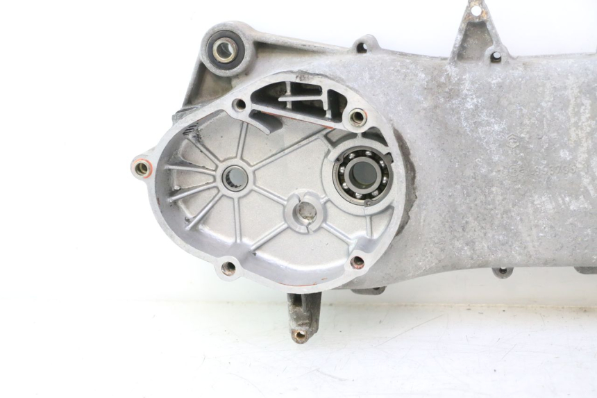 photo de LEFT ENGINE CRANKCASE PIAGGIO LIBERTY 50 (1998 - 2003) - Detailed visual inspection
