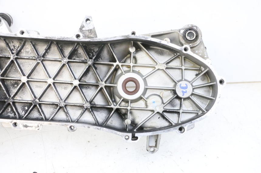 photo de LEFT ENGINE CRANKCASE PIAGGIO NEW TYPHOON 50 (2018 - 2021) - Distinctive features