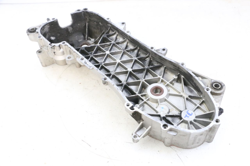 photo de LEFT ENGINE CRANKCASE PIAGGIO NEW TYPHOON 50 (2018 - 2021) - Surface and material condition