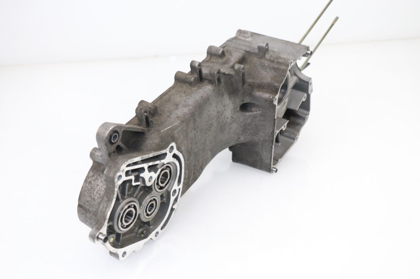 photo de LEFT ENGINE CRANKCASE SYM FIDDLE 2 50 (2008 - 2013) - Zoom on usage condition