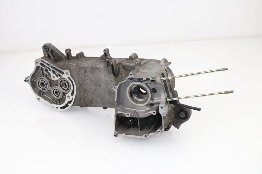 photo de LEFT ENGINE CRANKCASE SYM FIDDLE 2 50 (2008 - 2013) - Technical close-up