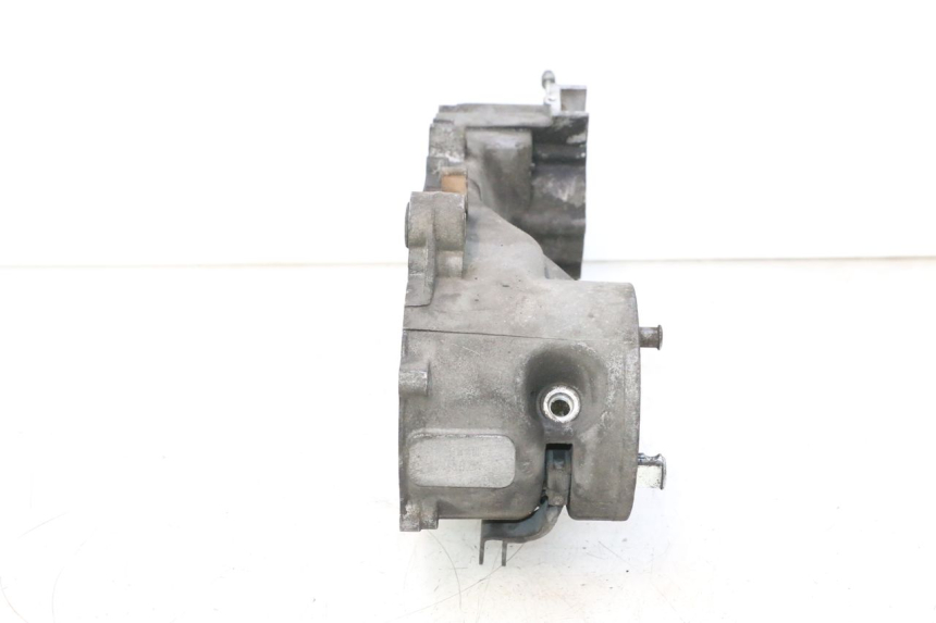 photo de LEFT ENGINE CRANKCASE PIAGGIO VESPA S 2T 50 (2007 - 2014) - Checked used part