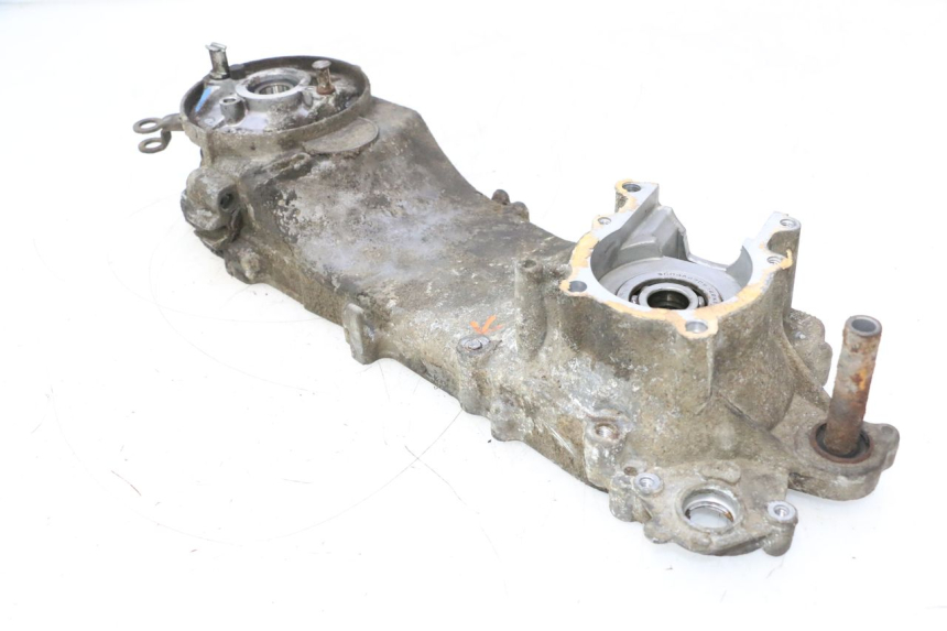 photo de LEFT ENGINE CRANKCASE PEUGEOT VIVACITY 50 (1998 - 2003) - Zoom on usage condition