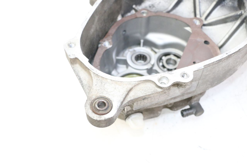 photo de LEFT ENGINE CRANKCASE YAMAHA X-CITY XCITY 125 (2007 - 2013) - Technical close-up