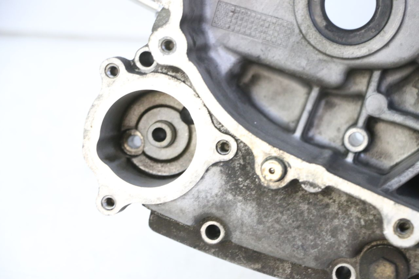 photo de LEFT ENGINE CRANKCASE YAMAHA X-MAX XMAX 125 (2010 - 2013) - Supplementary product photo