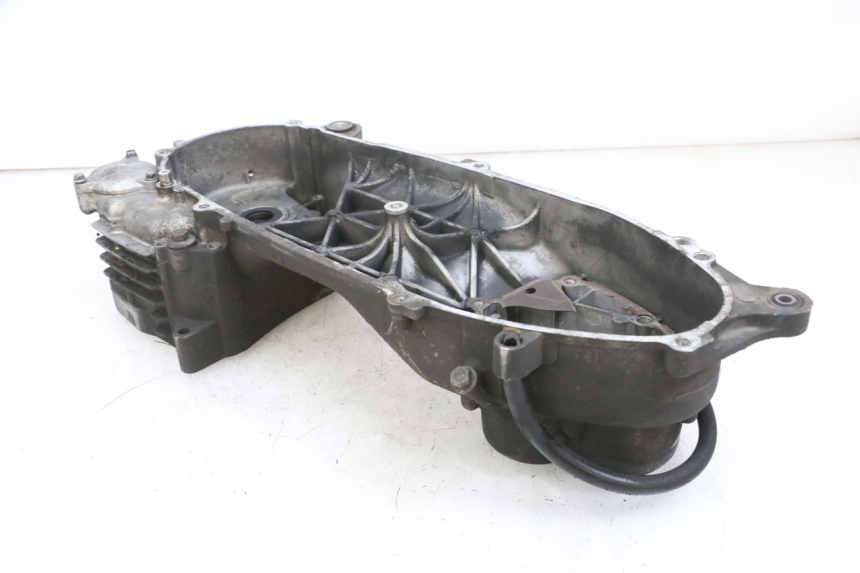 photo de LEFT ENGINE CRANKCASE YAMAHA X-MAX XMAX 125 (2010 - 2013) - Surface and material condition