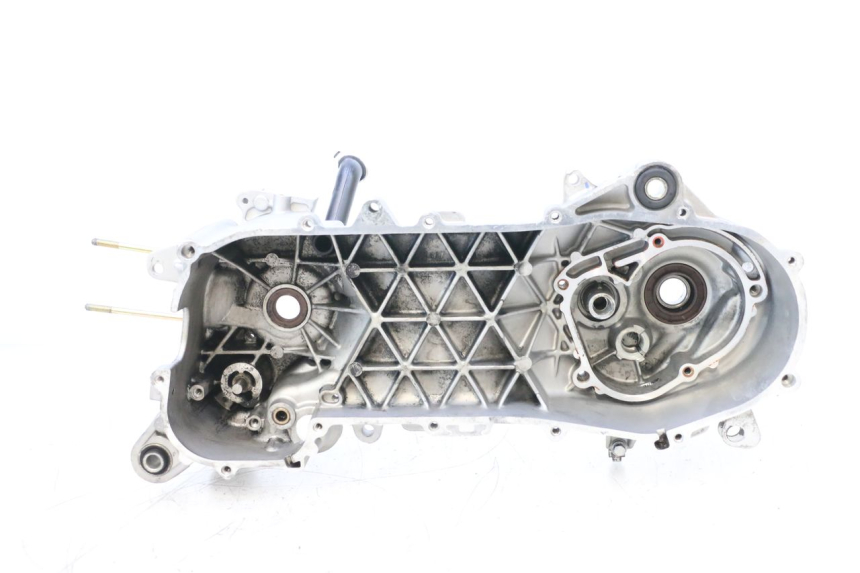 photo de LEFT ENGINE CRANKCASE PIAGGIO ZIP 2T 50 (2009 - 2019) - Main view