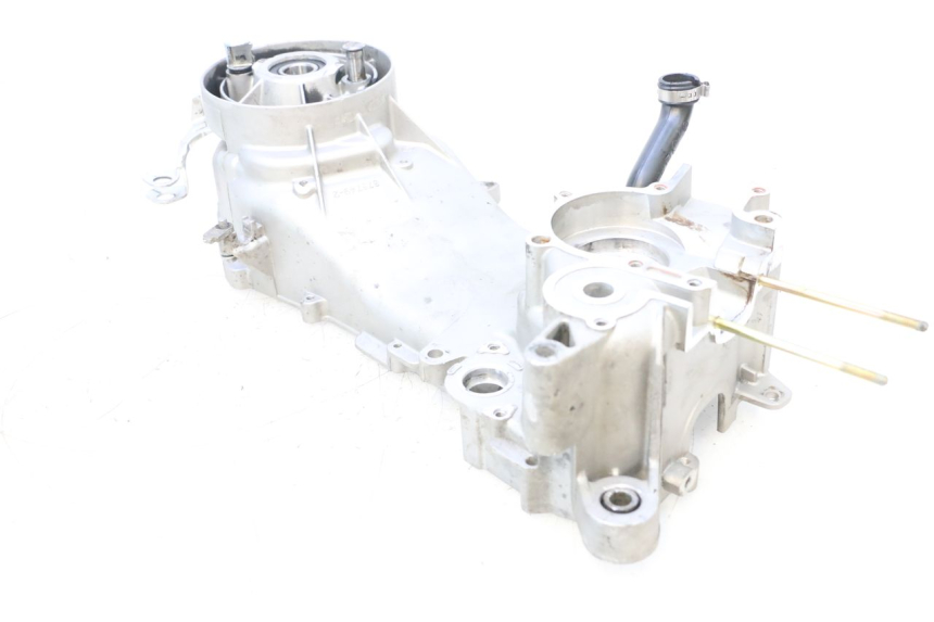 photo de LEFT ENGINE CRANKCASE PIAGGIO ZIP 2T 50 (2009 - 2019) - Alternative perspective