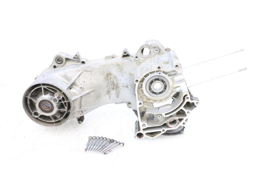 photo de LEFT ENGINE CRANKCASE PIAGGIO ZIP 4T 50 (2018 - 2020) - Product overview