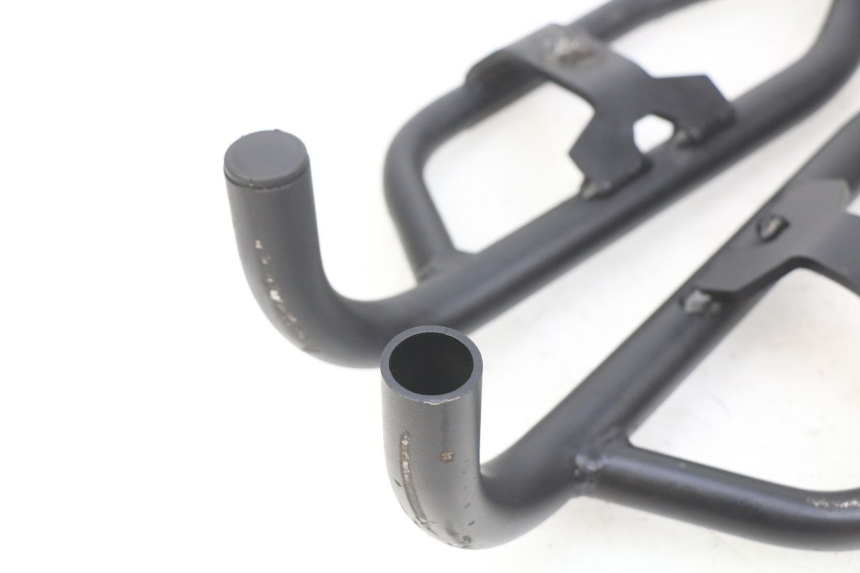 photo de ENGINE CYLINDER HEAD COVER HONDA CB R 1000 (2018 - 2023) - Component detail