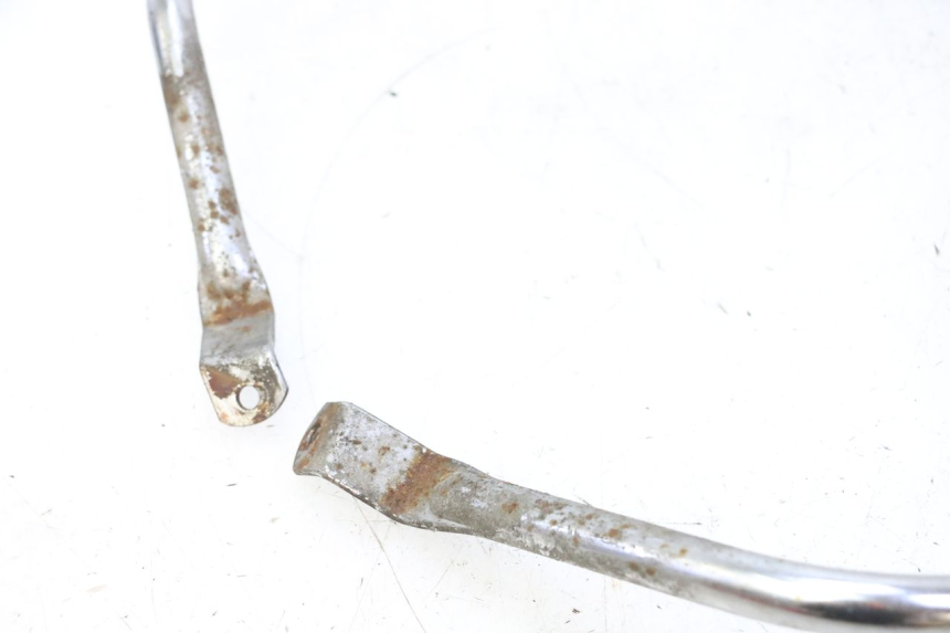 photo de CYLINDER CRASH PROTECTOR PIAGGIO LIBERTY 125 (1998 - 2008) - Surface and material condition