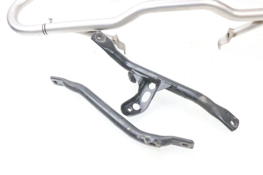 photo de CYLINDER CRASH PROTECTOR BMW R GS 1200 (2005 - 2007) - Checked used part