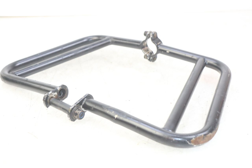 photo de CYLINDER CRASH PROTECTOR YAMAHA SR 125 (1982 - 2003) - Technical close-up