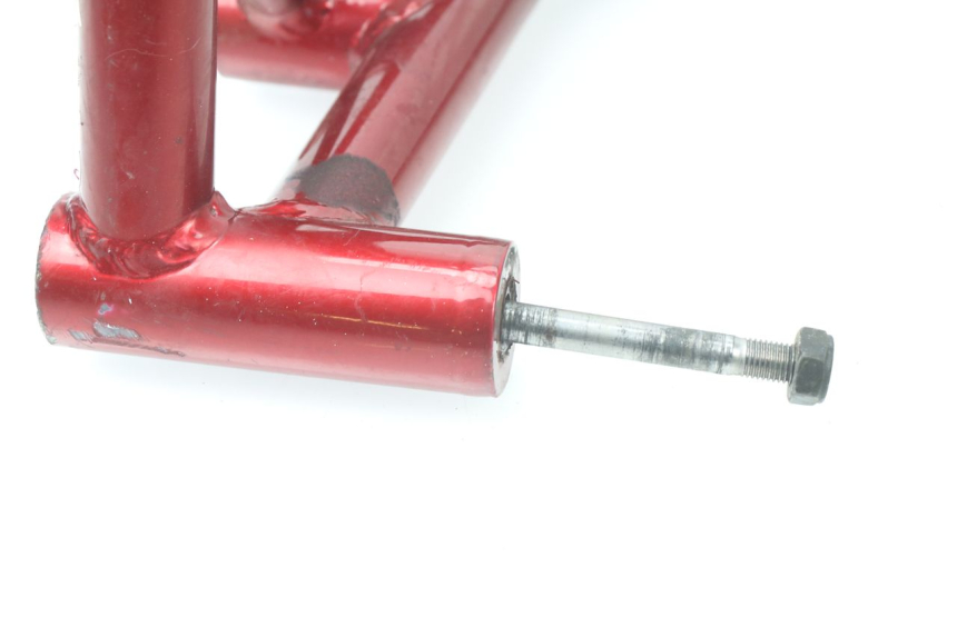 photo de CYLINDER CRASH PROTECTOR KAWASAKI ZX-6R ZX6R 636 (2003 - 2004) - High-resolution close-up