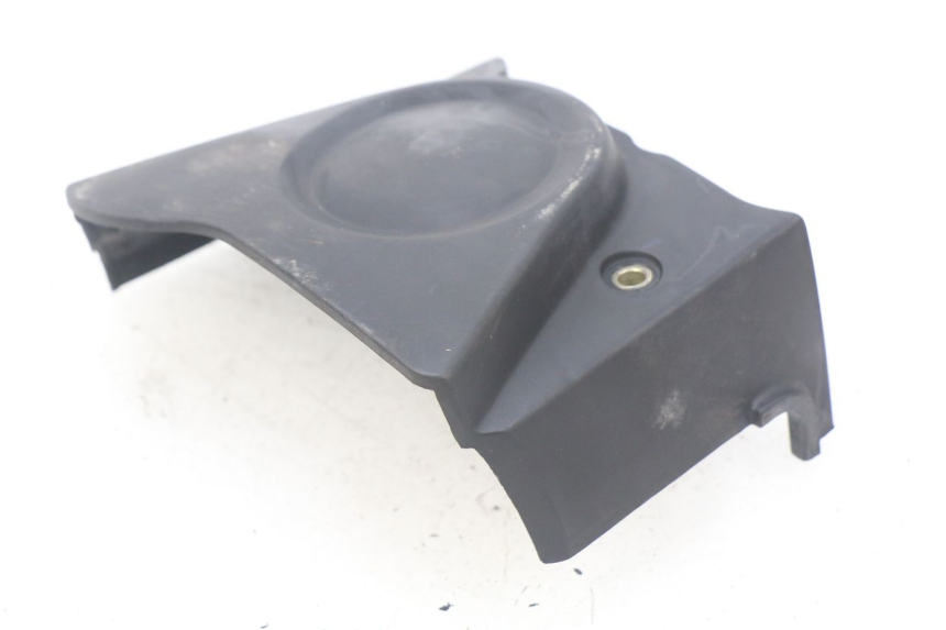 photo de SPROCKET COVER HONDA CBR R 125 (2003 - 2006) - Fixing points details