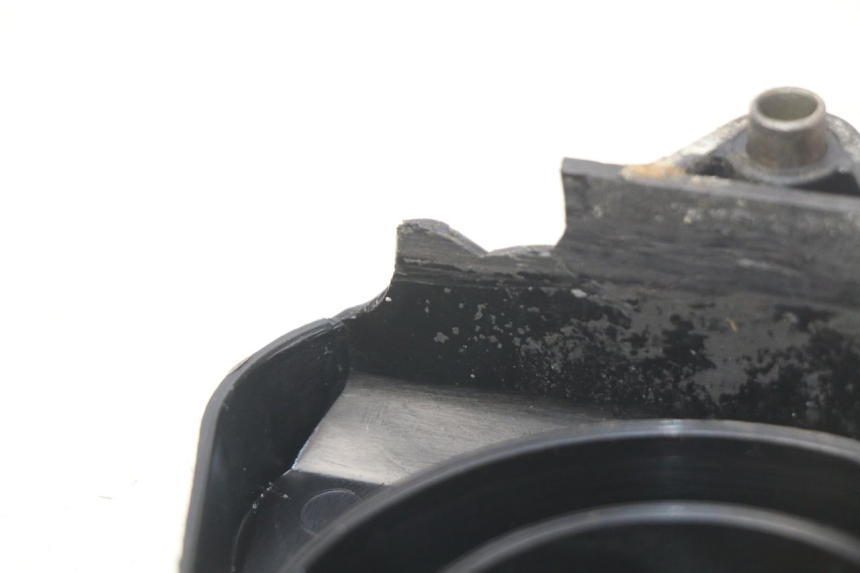 photo de SPROCKET COVER HONDA CBR RR FIREBLADE 900 (1992 - 1994) - Alternative perspective