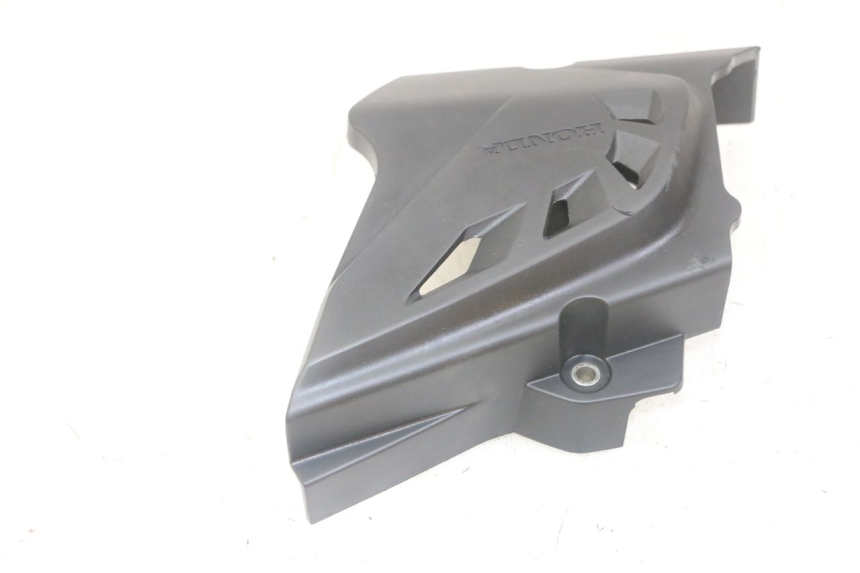 photo de SPROCKET COVER HONDA CRF-F CRF F 110 (2019 - 2022) - Zoom on usage condition