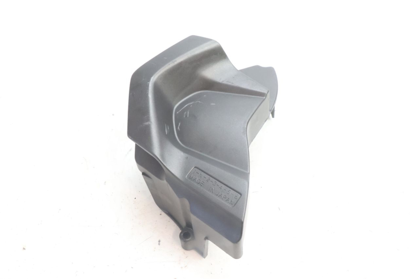 photo de SPROCKET COVER YAMAHA FZ8 800 (2010 - 2016) - Technical close-up