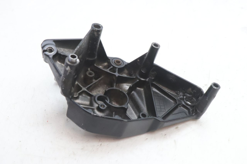 photo de SPROCKET COVER SUZUKI GSR 600 (2005 - 2012) - Technical close-up