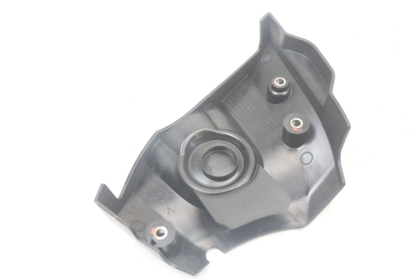 photo de SPROCKET COVER YAMAHA MT-07 MT07 ABS 700 (2014 - 2017) - Alternative perspective